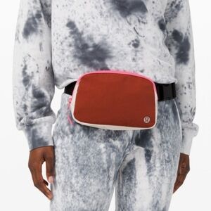 Lululemon Everywhere Belt Bag Dark Terracotta White Opal Crossbody Belt Bag